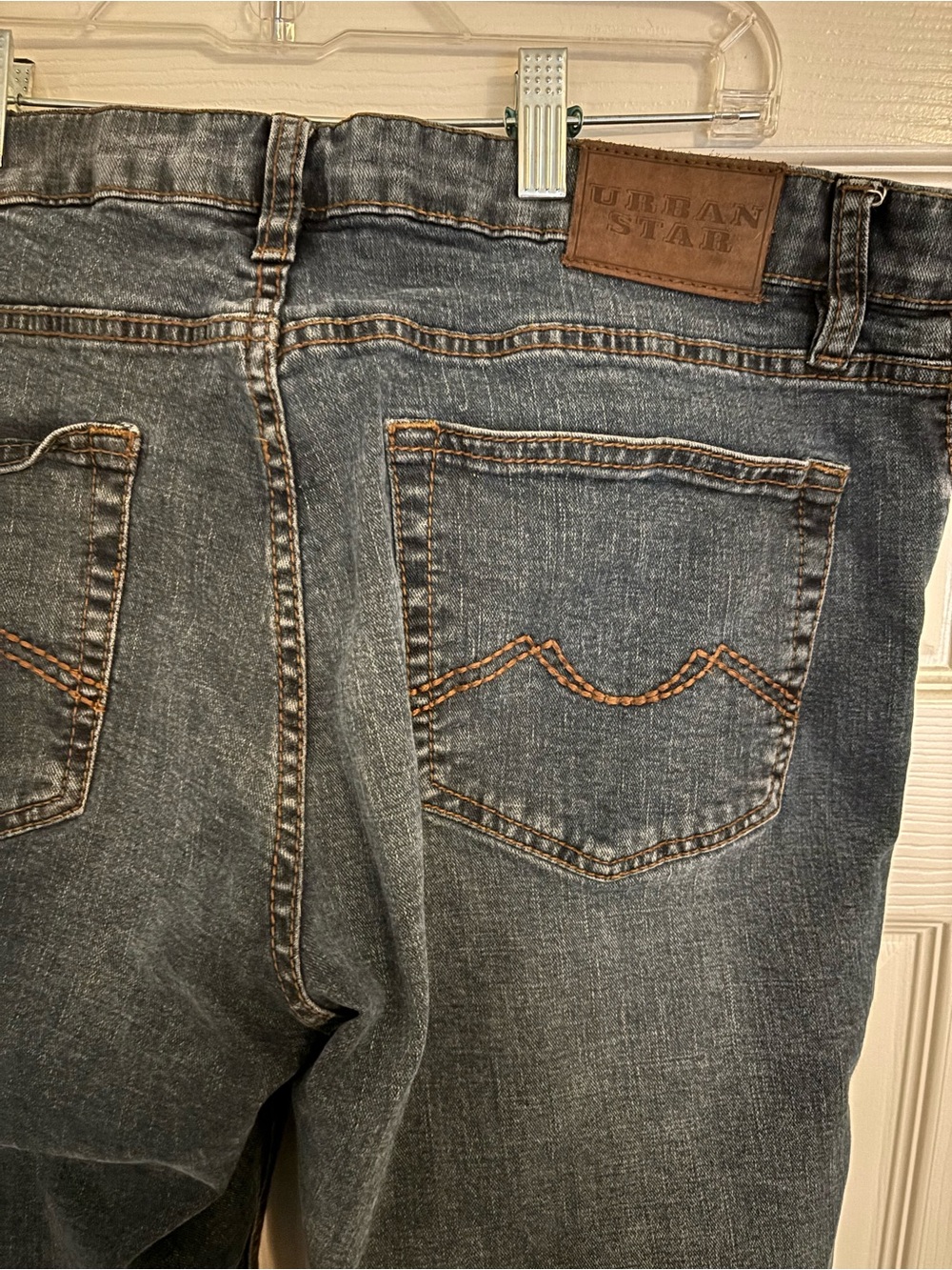 Urban Star Men's Relaxed Fit Washed Gray Jeans